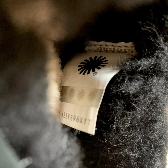 UGG Dakota Double Bow Black Suede Slippers - Picture 6 of 7